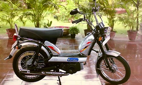 Hoài cổ với xế nổ phong cách "Babetta" 110cc giá 9 triệu